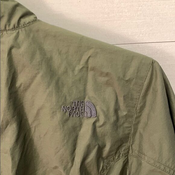 The North Face Olive Green zip up Jacket Womans size medium - Picture 8 of 13